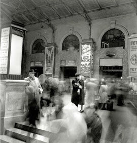 Ο έρωτας μέσα απ’τα μάτια της εκκλησίας